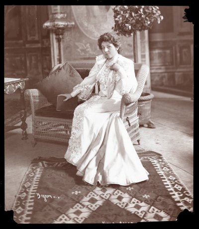 Viola Allen, ca. 1903 von Byron Company